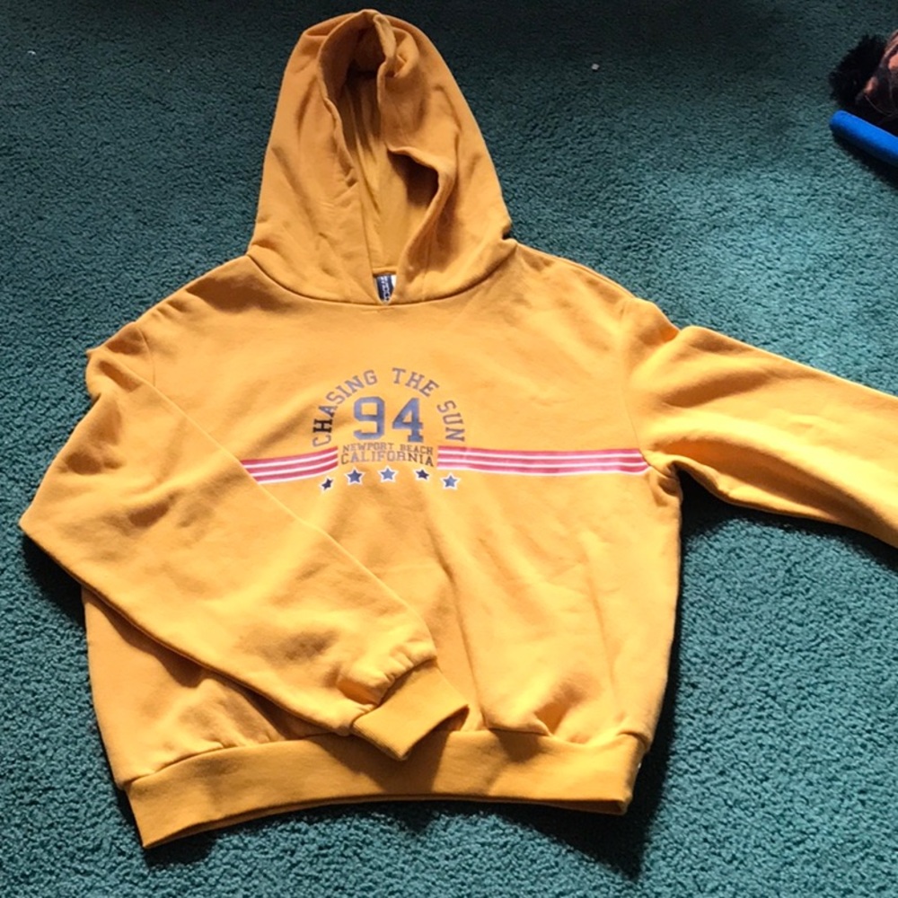 Mustard yellow hoodie from H&M